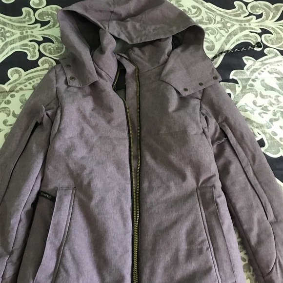 Lavender Cappel snowboarding jacket - Picture 2 of 4